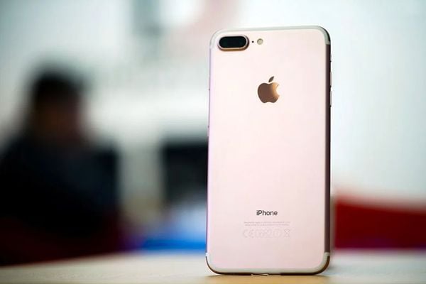 iPhone chống nước